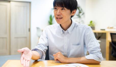 社員